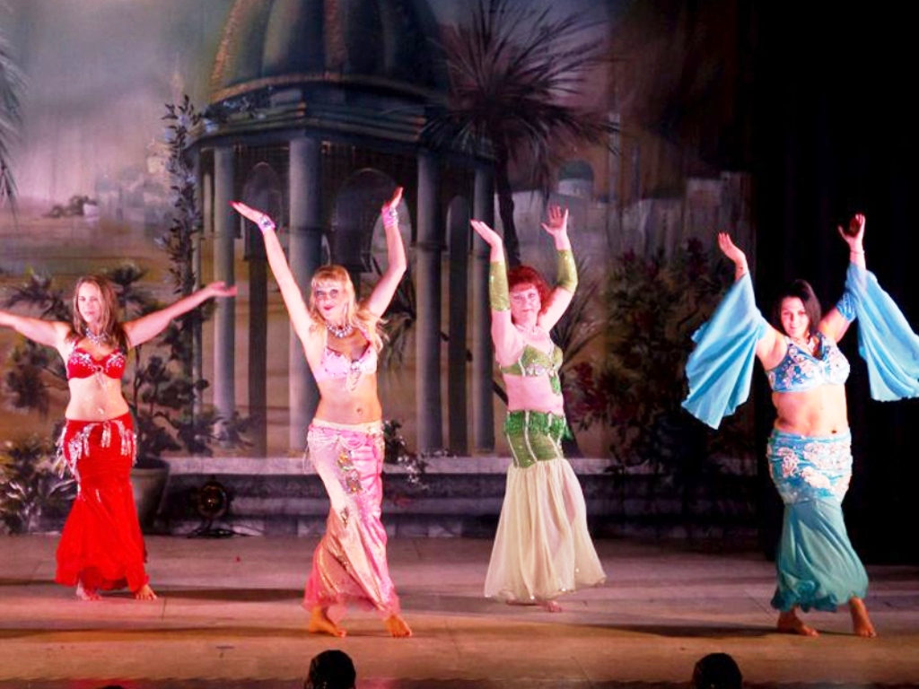 plume – Orientalischer Tanz, , Tanzschule