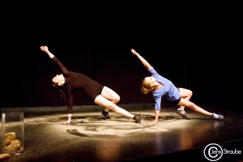 Dancingbridge Moderner Tanz u Ausdruckstanz, St. Pölten, Tanzschule