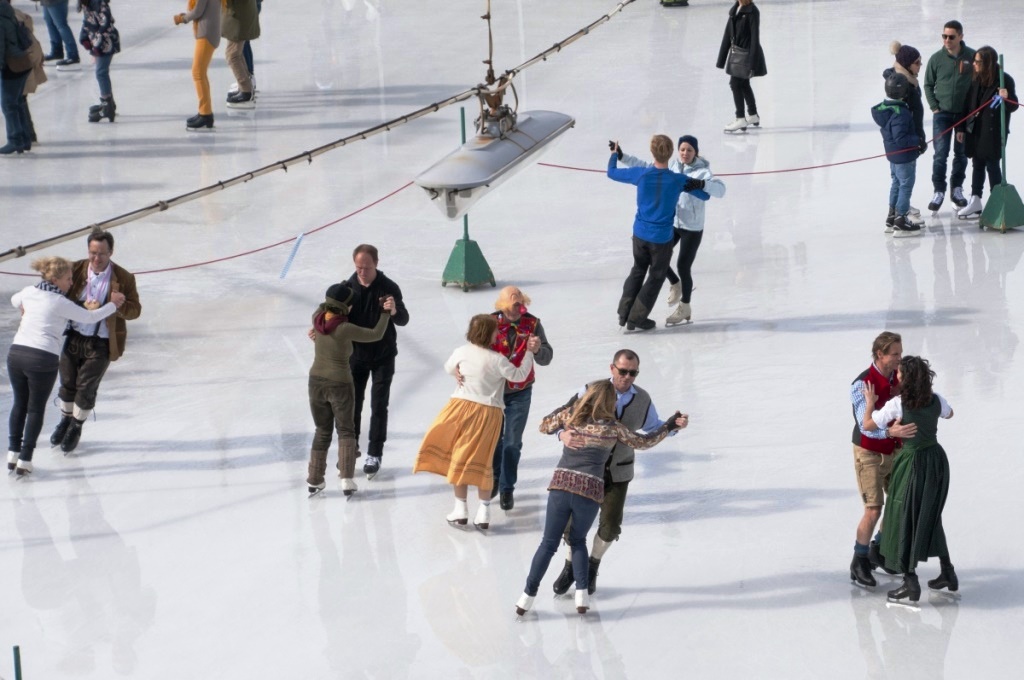 Verein Rundtanzen am Eis in Wien, Wien, Tanzlehrer für Gesellschaftstänze